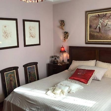 Casa En Granada Con Hermoso Jardin, Parking Calle Luaran gambar