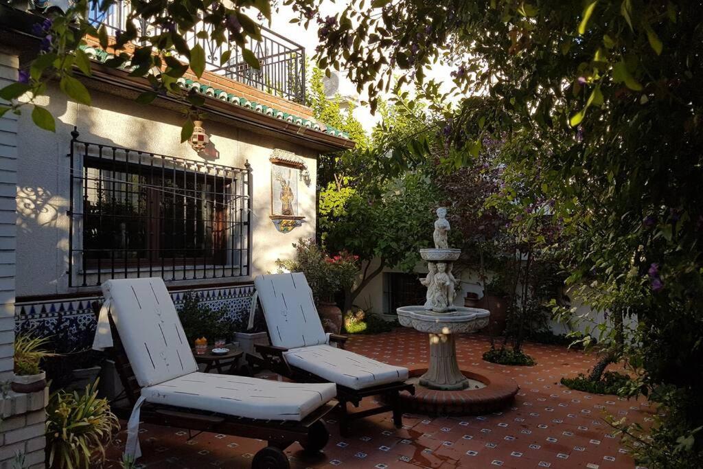 Casa En Granada Con Jardin, Facil Aparcamiento Calle Villa Luaran gambar